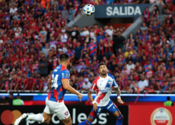 Fortaleza perde e fica fora da fase de grupos da Libertadores