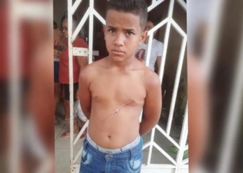 Criança de sete anos morre durante incêndio em casa, em Penaforte