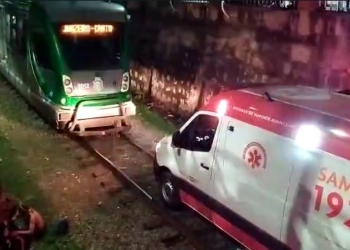 Jovem é atingido por VLT após invadir via férrea de Juazeiro do Norte