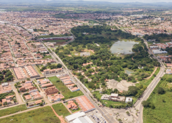 Juazeiro atua na recuperação de terrenos da municipalidade