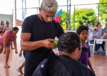 Inscrições abertas para Curso de Cabeleireiro masculino/Barbeiro para o público LGBTQIA+