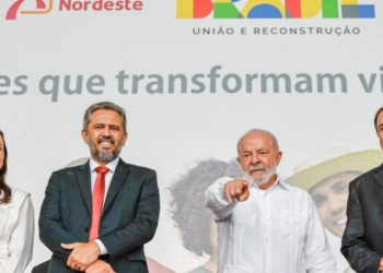 Em Fortaleza, Lula afirma que juros ainda estão altos: “Vamos continuar brigando”