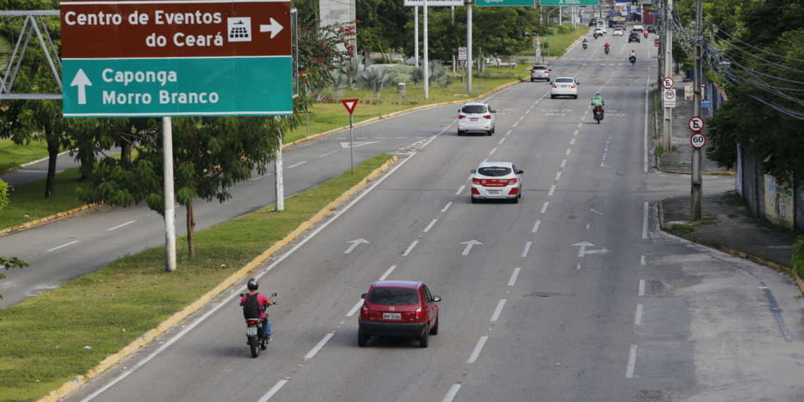 Serão 25 mil vagas, nas categorias A (moto) e B (carro), para cearenses dos 184 municípios