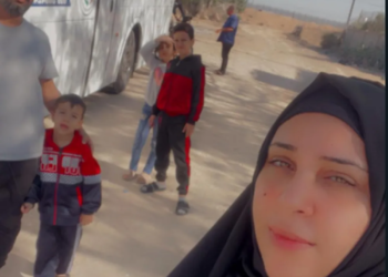 ‘Não tem água, não tem pão’, diz palestina que está na lista de repatriados e espera sair de Gaza