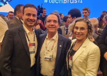 Adece mira no fomento à tecnologia e inovação e participa do Web Summit 2023