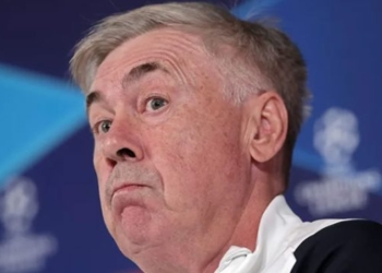 Real Madrid anuncia a renovação de contrato com Ancelotti