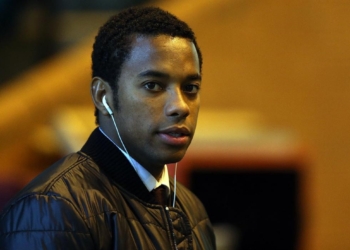 Robinho deve cumprir no Brasil pena de 9 anos por estupro, decide STJ