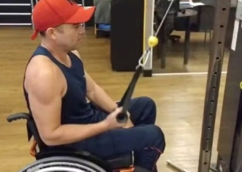 Homem que sofreu acidente em academia de Juazeiro retoma musculação e quer ser levantador de peso