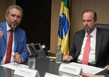 Elmano perde a paciência com a Enel e dispara que empresa pode “não permanecer no Estado”