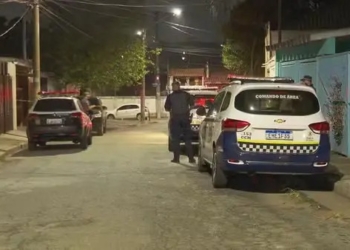 Adolescente de 16 anos mata pais e irmã a tiros dentro de casa