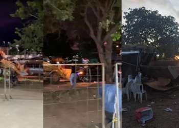 Homem embriagado causa caos no trânsito ao usar retroescavadeira na saída do estacionamento do parque de vaquejada em Juazeiro do Norte.