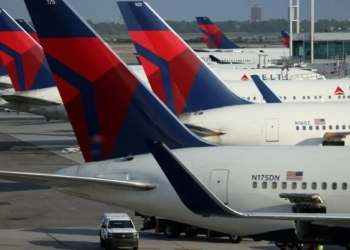 Apagão cibernético global paralisa voos e afeta TVs, bancos e hospitais