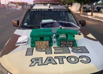 Policia Militar  apreende 15 tabletes de maconha em um imóvel desabitado em Juazeiro do Norte