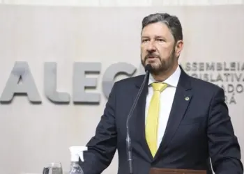 Romeu Aldigueri é eleito presidente da Assembleia Legislativa com 44 votos e promete, em seu mandato, ser bom e praticar o bem