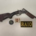 Dupla é presa pelo CPRAIO no Crato por manter família refém e portar arma de fogo