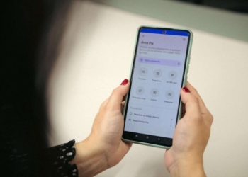 Novas regras: Banco Central determina que CPF e CNPJ inadimplentes com a Receita Federal sejam excluídos das chaves Pix