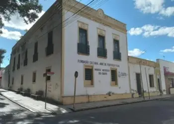 André Barreto anuncia requalificação do Museu Histórico e Museu Vicente Leite