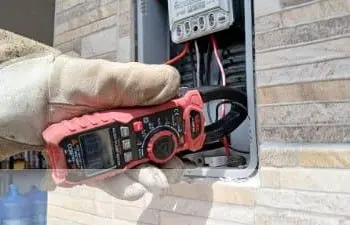 O famoso gato: Duas pessoas foram presas após furtar energia em Missão Velha