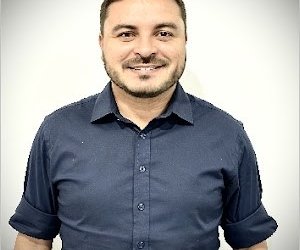 556 famílias cratenses recebem os cartões Ceará Sem Fome, nesta quarta-feira, 16. Rondinelle Brasil, Secretário de Ação Social, lembra da importância do programa