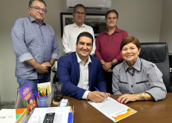 Câmara do Crato firma parceria com Alece para implantar núcleo do programa Alcance Enem