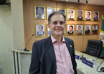 Vereador Thiago Esmeraldo Cobra da SOP e Detran Ceará Soluções para Infraestrutura no Crato