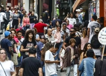 IBGE: Brasil tem 213,4 milhões de habitantes; veja os dados por estado