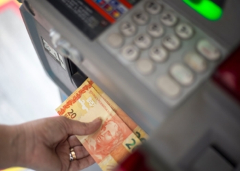 Anote na sua agenda: governo pagará lote extra do Abono Salarial a 1,5 milhão de trabalhadores nesta quarta-feira (15)