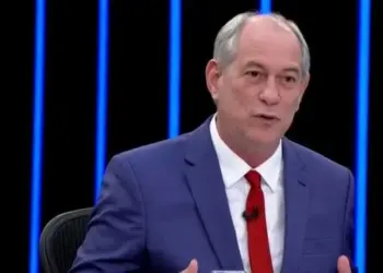 Ciro Gomes anuncia agenda de encontros da oposição no Interior do Ceará e inicia articulação pelo Cariri