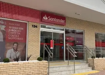 Santander encerra atividades de agência em Barbalha e gera preocupação entre comerciantes e correntistas