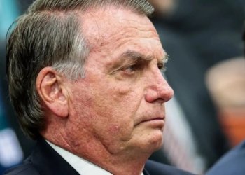 Procuradoria pede prisão domiciliar humanitária para Bolsonaro