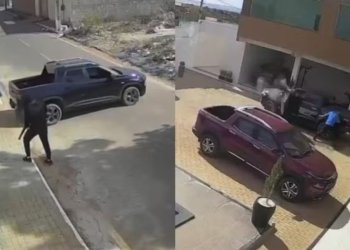 Veja momento em que criminosos invadem a casa (imagem 1) e atiram no comerciante que estava de blusa azul (imagem 2). — Foto: Reprodução