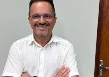Prefeito André Barreto representa o Crato em missão internacional na Colômbia