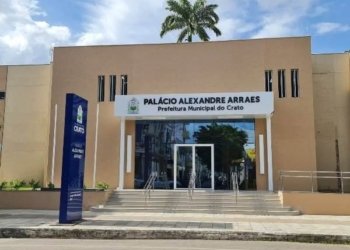 Prefeitura do Crato injeta R$ 24,5 milhões na economia local com pagamento de primeira parcela do 13º salário