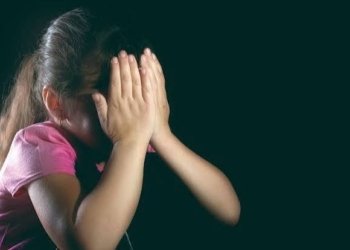 Denúncias de violência contra crianças e adolescentes crescem 17% no Brasil em 2026