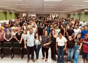 Assistência Social do Crato reúne servidores para avaliar ações e definir novas metas para o setor