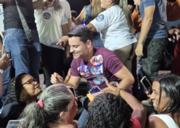 Inauguração de comitê de Yury do Paredão reúne apoiadores e lideranças políticas no Crato
