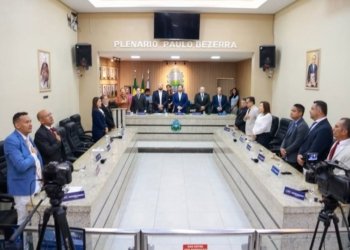 Câmara do Crato aprova 6 matérias, incluindo 4 títulos de cidadania cratense