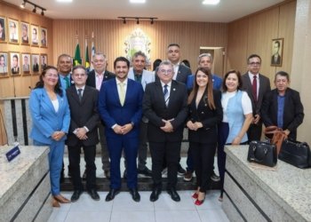 Vereador Matheus Leite é reeleito presidente da Câmara do Crato para o biênio 2027-2028